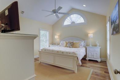 Lake House 27 Pelican-Private Pool & 3rd Row (270 feet or 1 minute walk) to the Ocean , , on Atlantic Ocean - Hilton Head Island in South Carolina - Lakehouse Vacation Rental - Lake Home for rent on LakeHouseVacations.com