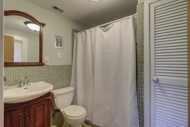 Lake House 34 W. Beach Lagoon-Dog-Friendly,2nd row (60 yards) ocean, Large Pool & Spa, , on Atlantic Ocean - Hilton Head Island in South Carolina - Lakehouse Vacation Rental - Lake Home for rent on LakeHouseVacations.com