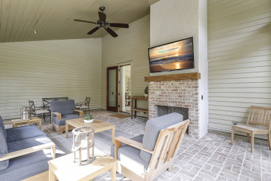 Lake House 30 W. Beach Lagoon-Golf Course Views, Pool, 2nd row (147 yards) to the ocean , , on Atlantic Ocean - Hilton Head Island in South Carolina - Lakehouse Vacation Rental - Lake Home for rent on LakeHouseVacations.com