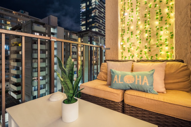 Lake House Renovated Waikiki Studio! City View, Full Kitchen, Free Wi-Fi & Parking, Pool, , on Oahu - Honolulu in Hawaii - Lakehouse Vacation Rental - Lake Home for rent on LakeHouseVacations.com