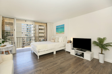 Lake House Renovated Waikiki Studio! City View, Full Kitchen, Free Wi-Fi & Parking, Pool, , on Oahu - Honolulu in Hawaii - Lakehouse Vacation Rental - Lake Home for rent on LakeHouseVacations.com