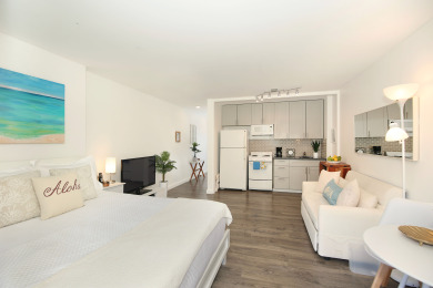 Lake House Renovated Waikiki Studio! City View, Full Kitchen, Free Wi-Fi & Parking, Pool, , on Oahu - Honolulu in Hawaii - Lakehouse Vacation Rental - Lake Home for rent on LakeHouseVacations.com