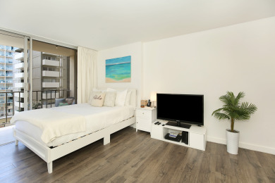 Lake House Renovated Waikiki Studio! City View, Full Kitchen, Free Wi-Fi & Parking, Pool, , on Oahu - Honolulu in Hawaii - Lakehouse Vacation Rental - Lake Home for rent on LakeHouseVacations.com