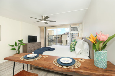 Lake House Renovated Waikiki Studio, Full Kitchen, Free Parking, 4 Blocks to Beach!, , on Oahu - Honolulu in Hawaii - Lakehouse Vacation Rental - Lake Home for rent on LakeHouseVacations.com