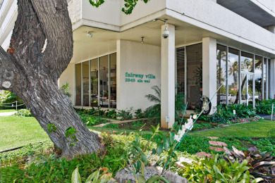 Lake House Renovated Waikiki Studio, Full Kitchen, Free Parking, 4 Blocks to Beach!, , on Oahu - Honolulu in Hawaii - Lakehouse Vacation Rental - Lake Home for rent on LakeHouseVacations.com