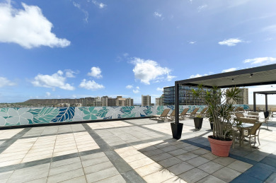 Lake House Renovated Waikiki Studio, Full Kitchen, Free Parking, 4 Blocks to Beach!, , on Oahu - Honolulu in Hawaii - Lakehouse Vacation Rental - Lake Home for rent on LakeHouseVacations.com