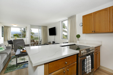 Lake House Diamond Head View Renovated Corner Unit, AC, WD, Wi-Fi, Parking!, , on Oahu - Honolulu in Hawaii - Lakehouse Vacation Rental - Lake Home for rent on LakeHouseVacations.com