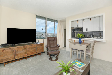Lake House HIGH Floor wCanal, Mtn and Partial Ocean Views! AC, WD, WiFi, Pool,Parking!, , on Oahu - Honolulu in Hawaii - Lakehouse Vacation Rental - Lake Home for rent on LakeHouseVacations.com
