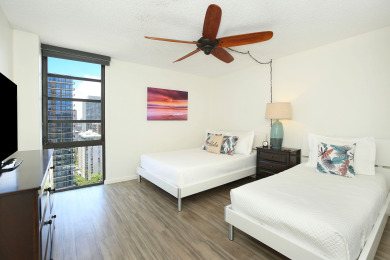 Lake House Waikiki Ocean View with AC, Full Kitchen, WasherDryer, FREE Parking & Wi-Fi!, , on Oahu - Honolulu in Hawaii - Lakehouse Vacation Rental - Lake Home for rent on LakeHouseVacations.com
