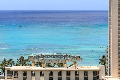 Lake House Waikiki Ocean View with AC, Full Kitchen, WasherDryer, FREE Parking & Wi-Fi!, , on Oahu - Honolulu in Hawaii - Lakehouse Vacation Rental - Lake Home for rent on LakeHouseVacations.com