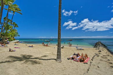 Lake House 20th Floor, Quiet End of Waikiki, Beachfront with Diamond Head View!, , on Oahu - Honolulu in Hawaii - Lakehouse Vacation Rental - Lake Home for rent on LakeHouseVacations.com