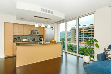Lake House LUXURY 2-Bed Condo, Kitchen, Wi-Fi, Parking, WD, AC, LEGAL Monthly Rental!, , on Oahu - Honolulu in Hawaii - Lakehouse Vacation Rental - Lake Home for rent on LakeHouseVacations.com