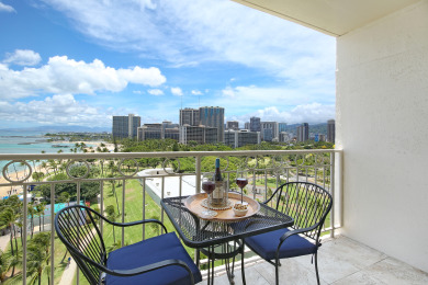 Lake House Gorgeous Ocean Views, Full Kitchen, Steps to Beach!, , on Oahu - Honolulu in Hawaii - Lakehouse Vacation Rental - Lake Home for rent on LakeHouseVacations.com