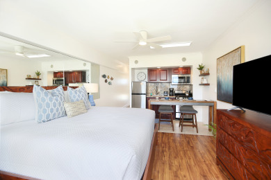 Lake House Gorgeous Ocean Views, Full Kitchen, Steps to Beach!, , on Oahu - Honolulu in Hawaii - Lakehouse Vacation Rental - Lake Home for rent on LakeHouseVacations.com