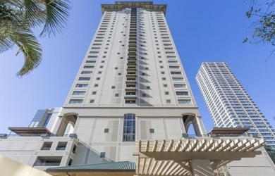 Lake House Panoramic Ocean and Waikiki Views from 1267-sf Penthouse with 195-sf Lanai!, , on Oahu - Honolulu in Hawaii - Lakehouse Vacation Rental - Lake Home for rent on LakeHouseVacations.com