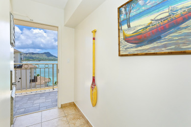 Lake House Ocean & Sunset Views, FREE Parking & Washlet!, , on Oahu - Honolulu in Hawaii - Lakehouse Vacation Rental - Lake Home for rent on LakeHouseVacations.com