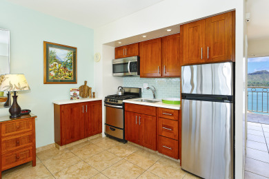 Lake House Ocean & Sunset Views, FREE Parking & Washlet!, , on Oahu - Honolulu in Hawaii - Lakehouse Vacation Rental - Lake Home for rent on LakeHouseVacations.com