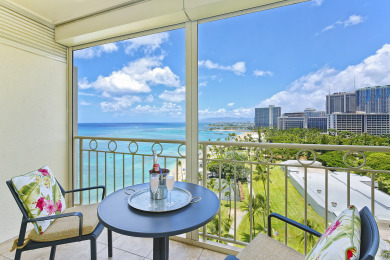 Lake House Ocean & Sunset Views, FREE Parking & Washlet!, , on Oahu - Honolulu in Hawaii - Lakehouse Vacation Rental - Lake Home for rent on LakeHouseVacations.com