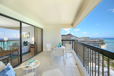 Lake House Amazing OCEAN VIEWS, Full Kitchen, WasherDryer, Pool, Newly Renovated 2018, , on Oahu - Honolulu in Hawaii - Lakehouse Vacation Rental - Lake Home for rent on LakeHouseVacations.com