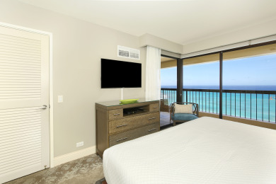 Lake House Amazing OCEAN VIEWS, Full Kitchen, WasherDryer, Pool, Newly Renovated 2018, , on Oahu - Honolulu in Hawaii - Lakehouse Vacation Rental - Lake Home for rent on LakeHouseVacations.com