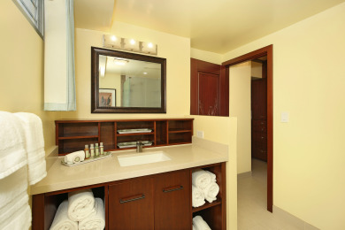 Lake House Oceanfront Island Living at its Finest! Unbeatable Panoramic Ocean Views!, , on Oahu - Honolulu in Hawaii - Lakehouse Vacation Rental - Lake Home for rent on LakeHouseVacations.com