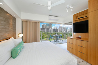 Lake House Fully Remodeled! Amazing OCEAN, Mountain, City Views! 2-Bed2-Bath Sleeps 6!, , on Oahu - Honolulu in Hawaii - Lakehouse Vacation Rental - Lake Home for rent on LakeHouseVacations.com