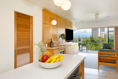 Lake House Fully Remodeled! Amazing OCEAN, Mountain, City Views! 2-Bed2-Bath Sleeps 6!, , on Oahu - Honolulu in Hawaii - Lakehouse Vacation Rental - Lake Home for rent on LakeHouseVacations.com