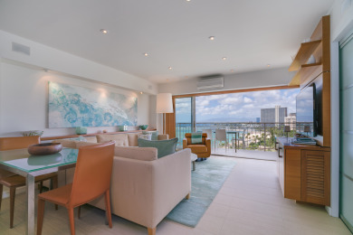 Lake House Luxurious Beachfront Condo with Spectacular Ocean Views! FREE Parking!, , on Oahu - Honolulu in Hawaii - Lakehouse Vacation Rental - Lake Home for rent on LakeHouseVacations.com