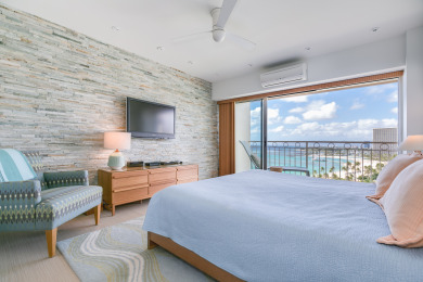Lake House Luxurious Beachfront Condo with Spectacular Ocean Views! FREE Parking!, , on Oahu - Honolulu in Hawaii - Lakehouse Vacation Rental - Lake Home for rent on LakeHouseVacations.com