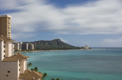 Lake House Luxurious Beachfront Condo with Spectacular Ocean Views! FREE Parking!, , on Oahu - Honolulu in Hawaii - Lakehouse Vacation Rental - Lake Home for rent on LakeHouseVacations.com
