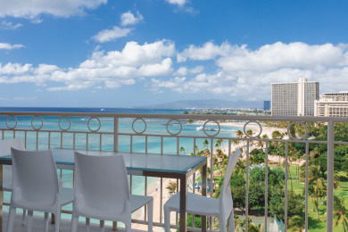 Lake House Luxurious Beachfront Condo with Spectacular Ocean Views! FREE Parking!, , on Oahu - Honolulu in Hawaii - Lakehouse Vacation Rental - Lake Home for rent on LakeHouseVacations.com