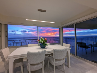 Lake House LUXURY DIRECT OCEANFRONT! Fully Renovated! Free Parking! Sleeps 6, , on Oahu - Honolulu in Hawaii - Lakehouse Vacation Rental - Lake Home for rent on LakeHouseVacations.com