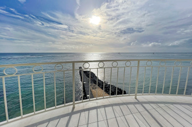 Lake House LUXURY DIRECT OCEANFRONT! Fully Renovated! Free Parking! Sleeps 6, , on Oahu - Honolulu in Hawaii - Lakehouse Vacation Rental - Lake Home for rent on LakeHouseVacations.com