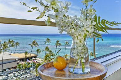 Lake House Ocean and Diamond Head views from quiet end of Waikiki Beachfront!, , on Oahu - Honolulu in Hawaii - Lakehouse Vacation Rental - Lake Home for rent on LakeHouseVacations.com