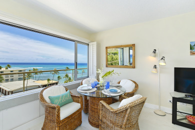 Lake House Ocean and Diamond Head views from quiet end of Waikiki Beachfront!, , on Oahu - Honolulu in Hawaii - Lakehouse Vacation Rental - Lake Home for rent on LakeHouseVacations.com
