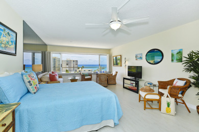 Lake House Ocean and Diamond Head views from quiet end of Waikiki Beachfront!, , on Oahu - Honolulu in Hawaii - Lakehouse Vacation Rental - Lake Home for rent on LakeHouseVacations.com