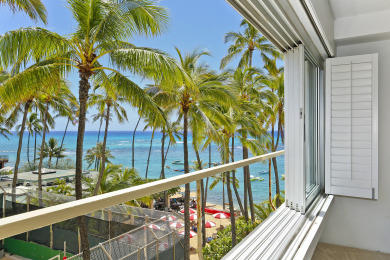 Lake House Beachfront Building at the Quiet End of Waikiki with SwimmingSurfing!, , on Oahu - Honolulu in Hawaii - Lakehouse Vacation Rental - Lake Home for rent on LakeHouseVacations.com