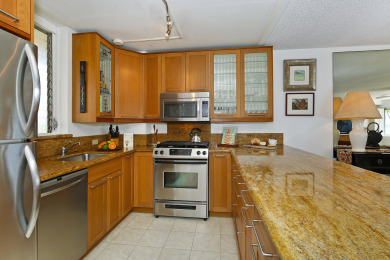 Lake House Beachfront Building at the Quiet End of Waikiki with SwimmingSurfing!, , on Oahu - Honolulu in Hawaii - Lakehouse Vacation Rental - Lake Home for rent on LakeHouseVacations.com