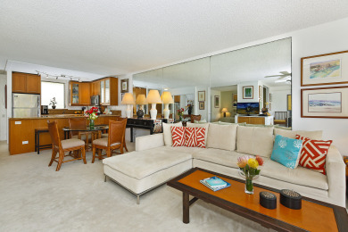 Lake House Beachfront Building at the Quiet End of Waikiki with SwimmingSurfing!, , on Oahu - Honolulu in Hawaii - Lakehouse Vacation Rental - Lake Home for rent on LakeHouseVacations.com