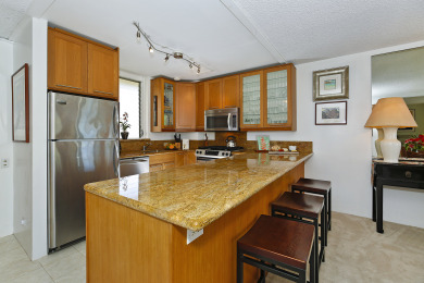 Lake House Beachfront Building at the Quiet End of Waikiki with SwimmingSurfing!, , on Oahu - Honolulu in Hawaii - Lakehouse Vacation Rental - Lake Home for rent on LakeHouseVacations.com