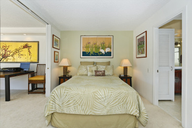 Lake House Beachfront Building at the Quiet End of Waikiki with SwimmingSurfing!, , on Oahu - Honolulu in Hawaii - Lakehouse Vacation Rental - Lake Home for rent on LakeHouseVacations.com