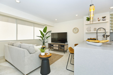 Lake House Fully Renovated Corner Unit a Block to Waikiki Beach!, , on Oahu - Honolulu in Hawaii - Lakehouse Vacation Rental - Lake Home for rent on LakeHouseVacations.com