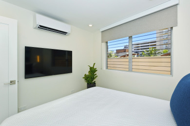 Lake House Fully Renovated Corner Unit a Block to Waikiki Beach!, , on Oahu - Honolulu in Hawaii - Lakehouse Vacation Rental - Lake Home for rent on LakeHouseVacations.com