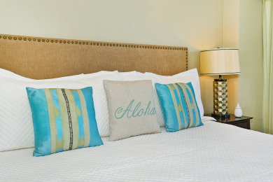 Lake House Luxury 2-Bed2-Bath Corner Waikiki Shore Condo w Ocean Views! FREE Parking!, , on Oahu - Honolulu in Hawaii - Lakehouse Vacation Rental - Lake Home for rent on LakeHouseVacations.com
