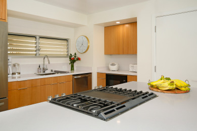 Lake House NEW Gorgeous BEACHFRONT Condo with Fabulous Ocean Views! Fully Renovated!, , on Oahu - Honolulu in Hawaii - Lakehouse Vacation Rental - Lake Home for rent on LakeHouseVacations.com