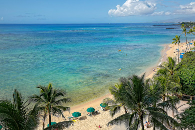 Lake House NEW Gorgeous BEACHFRONT Condo with Fabulous Ocean Views! Fully Renovated!, , on Oahu - Honolulu in Hawaii - Lakehouse Vacation Rental - Lake Home for rent on LakeHouseVacations.com