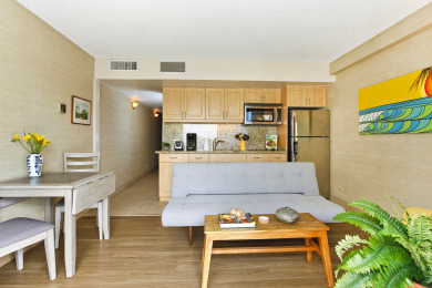 Lake House OCEAN VIEW! Your New Home Away from Home!, , on Oahu - Honolulu in Hawaii - Lakehouse Vacation Rental - Lake Home for rent on LakeHouseVacations.com