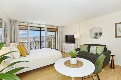 Lake House 25th Floor Ocean Views! AC, WasherDryer, Wi-Fi, Pool, FREE Parking!, , on Oahu - Honolulu in Hawaii - Lakehouse Vacation Rental - Lake Home for rent on LakeHouseVacations.com