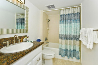 Lake House Incredible Unobstructed Pacific Ocean and Diamond Head Views! FREE Parking, , on Oahu - Honolulu in Hawaii - Lakehouse Vacation Rental - Lake Home for rent on LakeHouseVacations.com