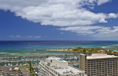 Lake House Expansive Ocean View! FABULOUS Location and Building Amenities!, , on Oahu - Honolulu in Hawaii - Lakehouse Vacation Rental - Lake Home for rent on LakeHouseVacations.com
